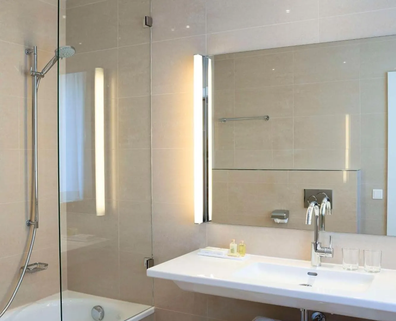 ****  The Harmonie Vienna, BW Premier Collection Hotel Austria